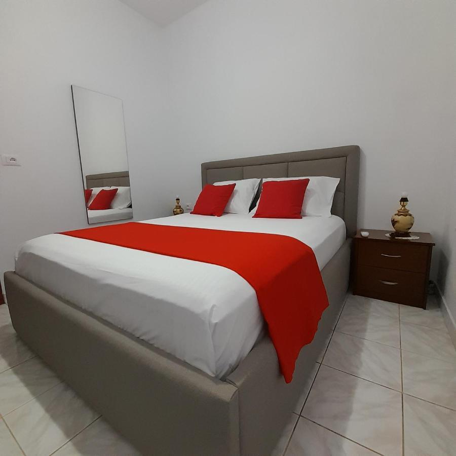 Luxury Dennis Home ساراندا المظهر الخارجي الصورة