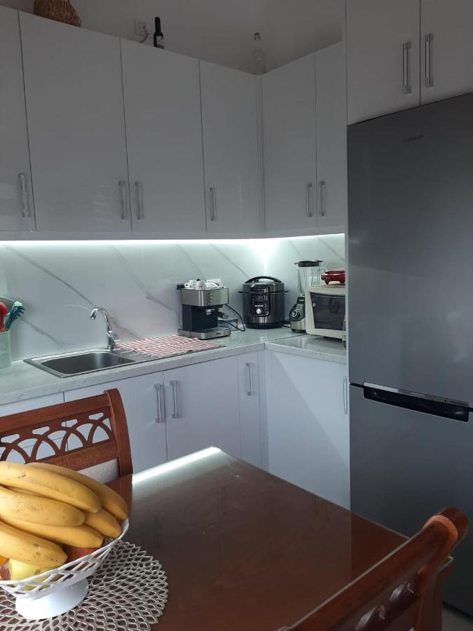 Luxury Dennis Home ساراندا المظهر الخارجي الصورة