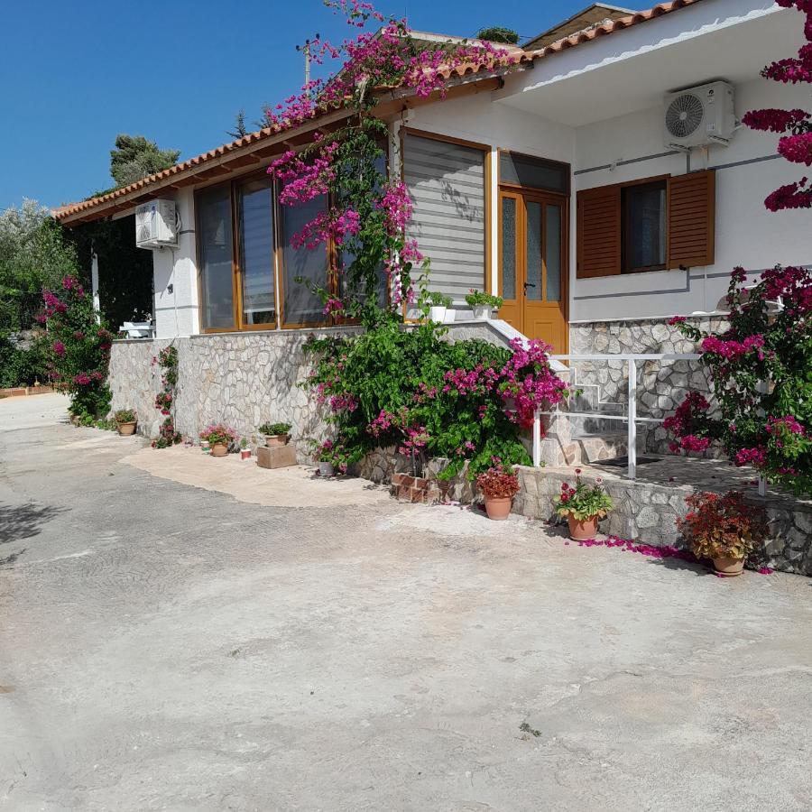 Luxury Dennis Home ساراندا المظهر الخارجي الصورة
